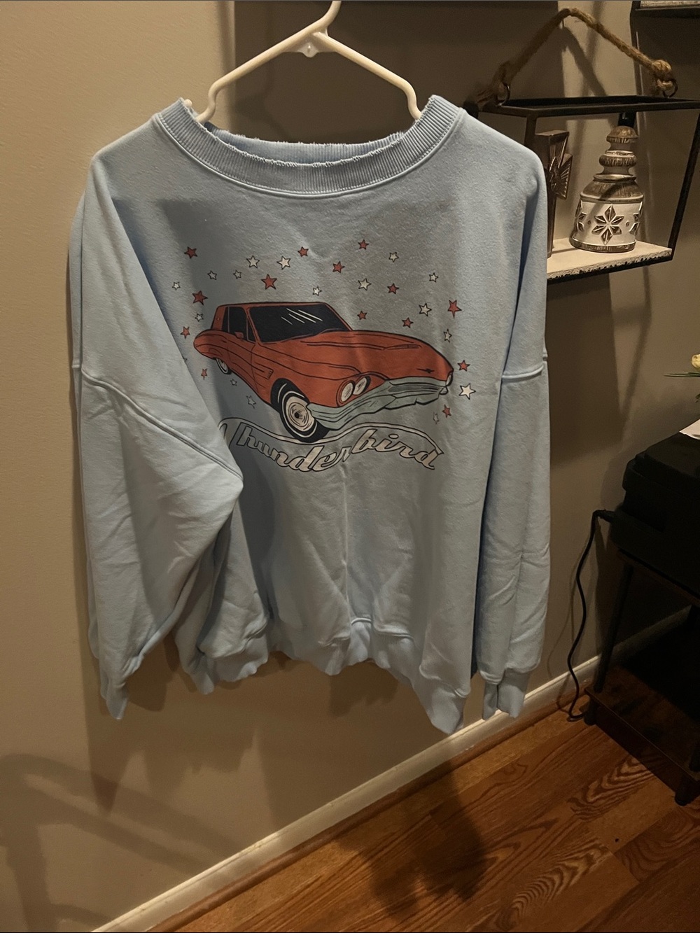 Womens size xl AE car sweatshirt